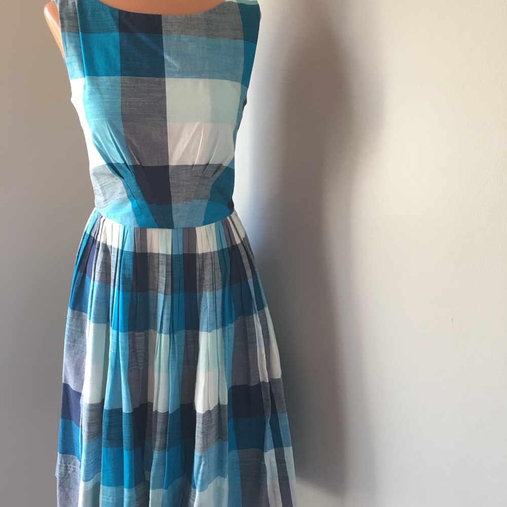 Daytrip Darling Dress in Plaid -from ModCloth - Picture 3 of 6